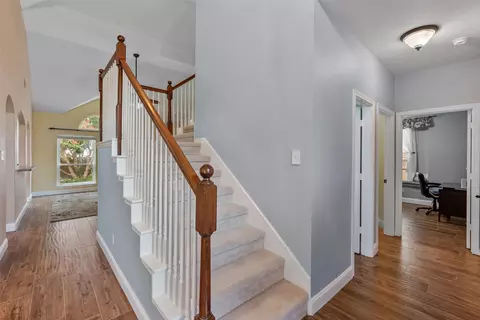 12624 Red Cedar Dr, Euless, TX 76040 photo 5