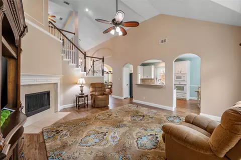 12624 Red Cedar Dr, Euless, TX 76040 photo 13
