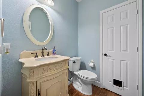 12624 Red Cedar Dr, Euless, TX 76040 photo 10