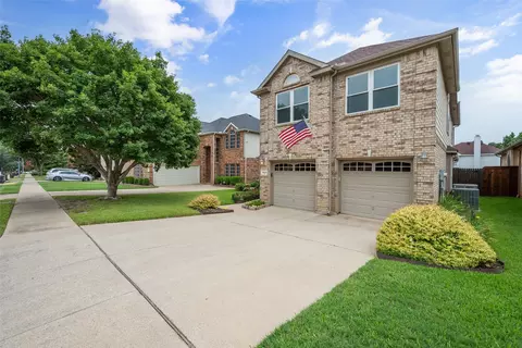 12624 Red Cedar Dr, Euless, TX 76040 photo 3