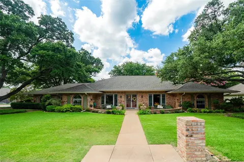 4724 Flat Rock Rd, Fort Worth, TX 76132