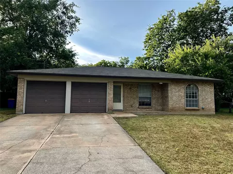 6055 Hill Ct, Watauga, TX 76148