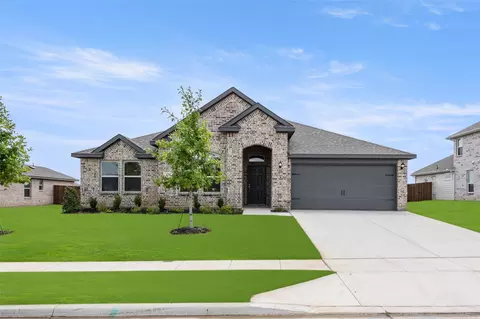 428 Basalt Dr, Azle, TX 76020