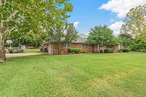189 B Texoma Terrace Rd, Denison, TX 75020
