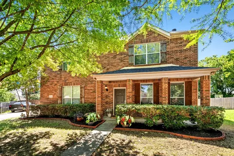 2210 Goose Down Ct, Midlothian, TX 76065