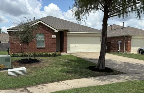 2005 Jasmine Ct, Forney, TX 75126