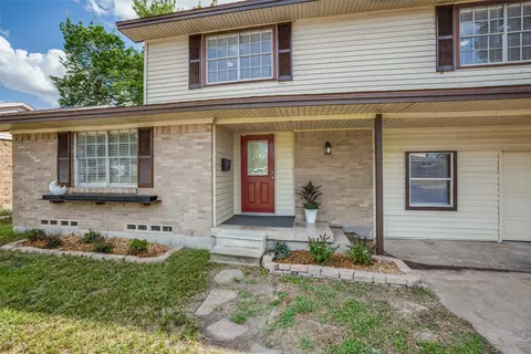 2803 Mark Dr, Mesquite, TX 75150