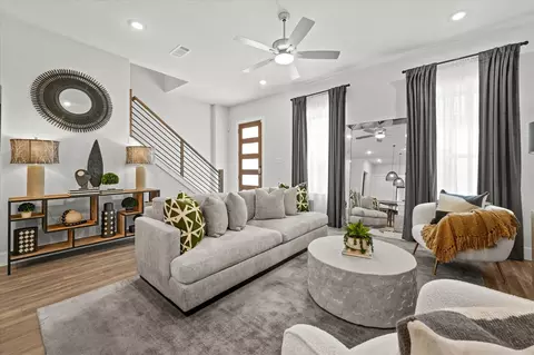 8113 Radnor, Dallas, TX 75231