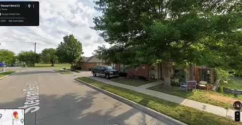 105 Stewart Bend Ct, Azle, TX 76020 photo 3