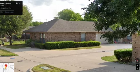 113 Stewart Bend Ct, Azle, TX 76020 photo 2