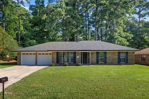 8409 Woodhill Ln, Haughton, LA 71037