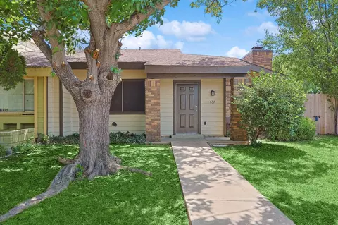 637 Harvest Hill St, Lewisville, TX 75067
