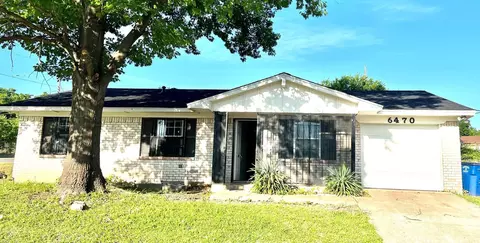 6470 Palm Island St, Dallas, TX 75241