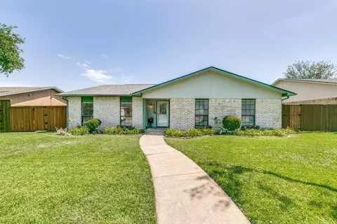 1112 Bass Dr, Plano, TX 75025