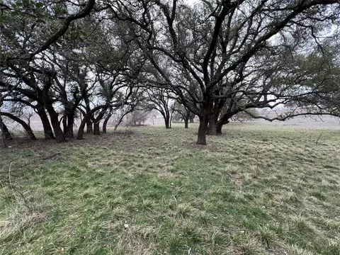 524 Comanche Lake Rd, Comanche, TX 76442