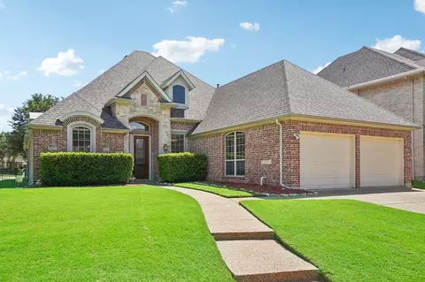 6843 Wilderness Way Dr, Grand Prairie, TX 75054