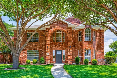 536 Lochwood Dr, Murphy, TX 75094