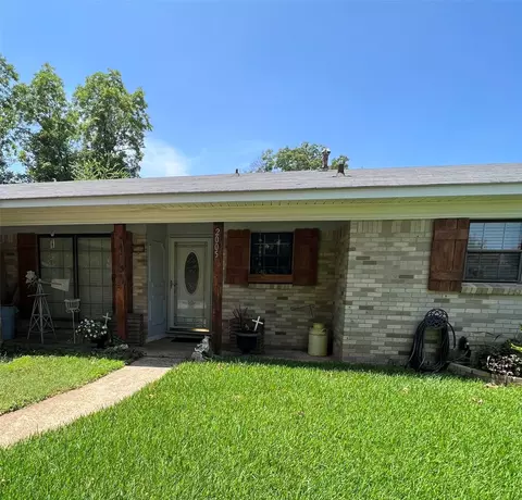 2005 Shady Grove Dr, Bossier City, LA 71112
