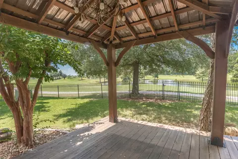 34 Waterbury Dr, Bossier City, LA 71111