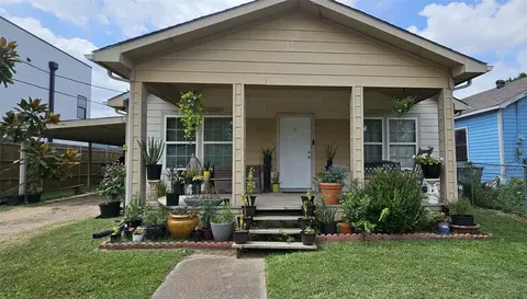 1602 Life Ave, Dallas, TX 75212
