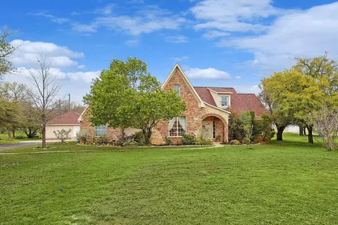 1413 Rolling Acres Dr, Argyle, TX 76226