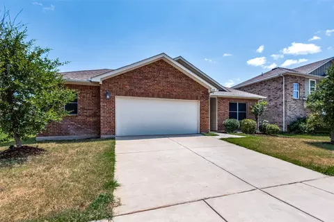 428 Glen Meadow Dr, Glenn Heights, TX 75154