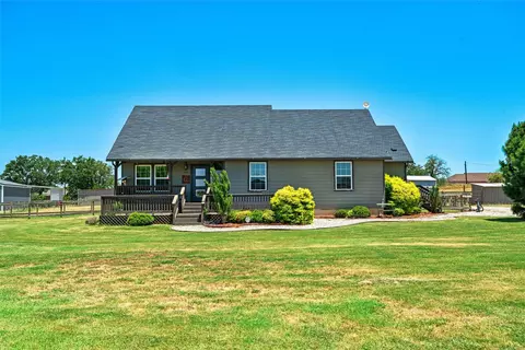140 Mccrae Ln, Boyd, TX 76023