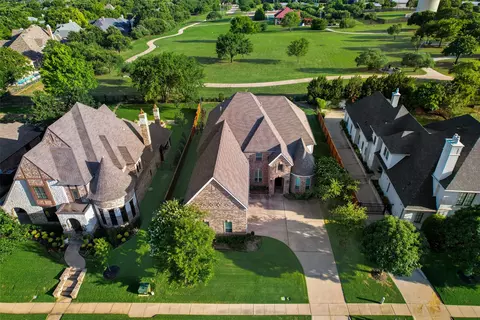 213 Old Grove Rd, Colleyville, TX 76034