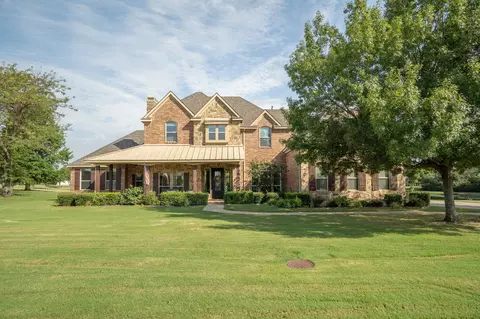 2000 Christina Ct, Argyle, TX 76226