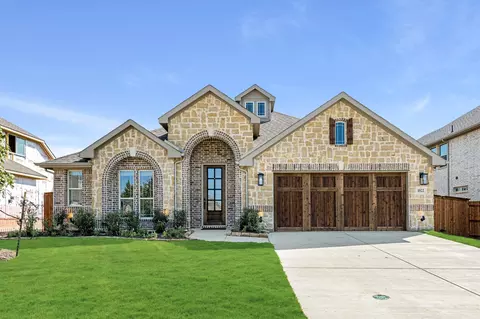 1022 Fairhaven Dr, Midlothian, TX 76065