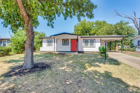 3808 Preston Dr, Fort Worth, TX 76119