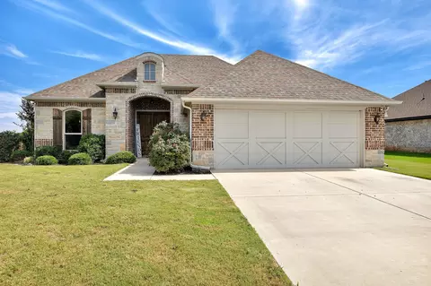306 Mckittrick Ln, Godley, TX 76044