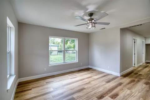 308 Frontage Rd, Tom Bean, TX 75489 photo 9