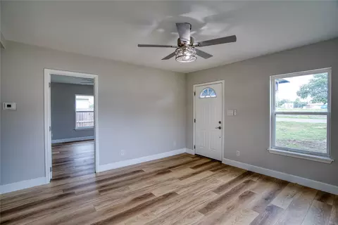 308 Frontage Rd, Tom Bean, TX 75489 photo 11