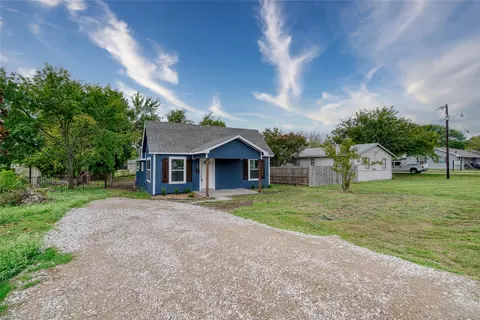 308 Frontage Rd, Tom Bean, TX 75489 photo 3