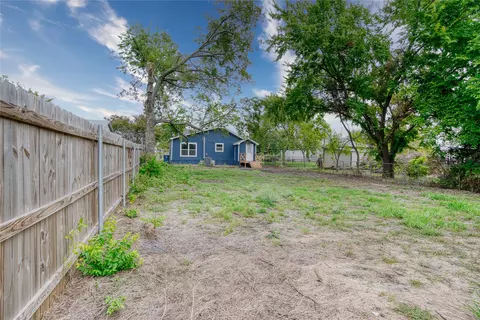 308 Frontage Rd, Tom Bean, TX 75489 photo 33