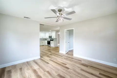 308 Frontage Rd, Tom Bean, TX 75489 photo 10