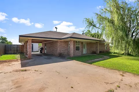 118 Amy Ct, Collinsville, TX 76233