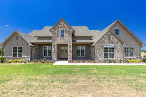 4106 County Road 3216, Lone Oak, TX 75453
