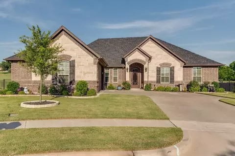 1315 Prestwick Ct, Granbury, TX 76048