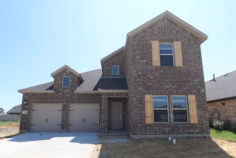 7510 Prairie Holly Ln, Grand Prairie, TX 76084