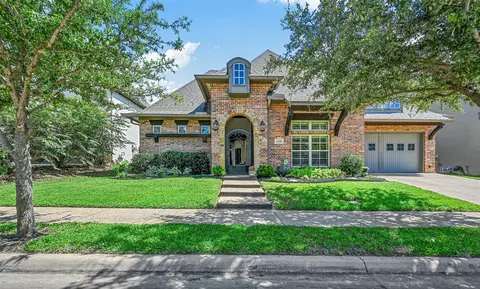 6410 Vintage Lake Dr, Arlington, TX 76016
