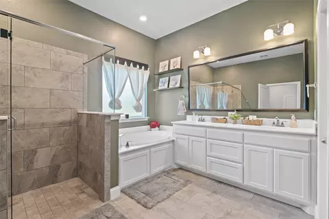 1506 Back Stretch Rd, Justin, TX 76247 photo 4