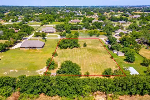 6809 Little Ranch Rd, North Richland Hills, TX 76182