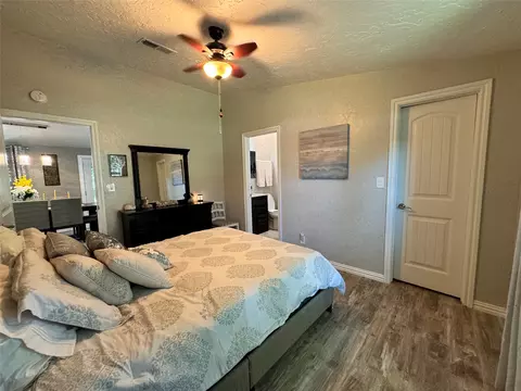 Bedroom - 803 County Road 701, Cleburne, TX 76031 photo 2 of 6