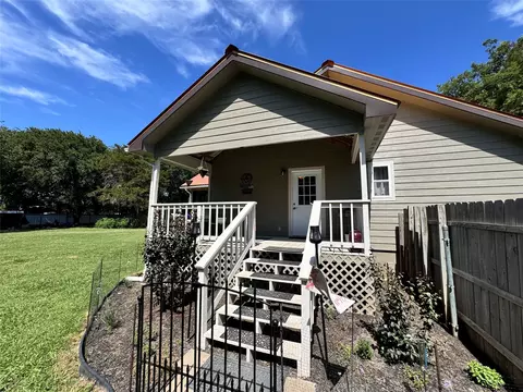 Exterior - 803 County Road 701, Cleburne, TX 76031 photo 7 of 9