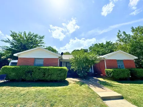 1107 N College St, Mckinney, TX 75069