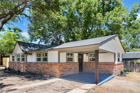415 Kimbrough Rd, Azle, TX 76020