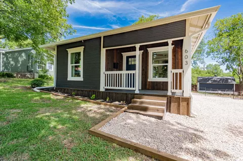 603 E Rusk St, Rockwall, TX 75087