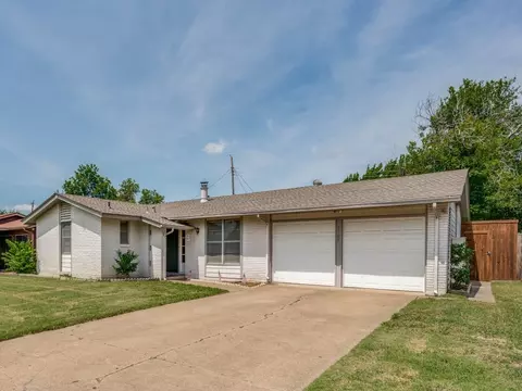 3709 E Cranston Ct, Irving, TX 75062